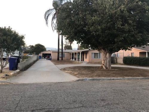 927 F St, Colton, CA 92324-2004