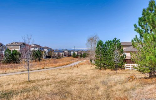 3170 Nepal Way, Aurora CO 80013-9019 exterior