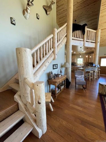 2221 Sigler Dr, Sangre De Cristo Ranches CO exterior