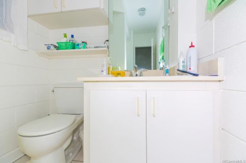 940 Punahou St, Honolulu HI  96822-4798 exterior