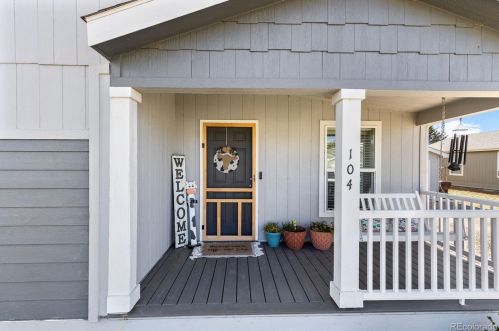 104 Juniper Cir, Fort Morgan CO  80705-4860 exterior