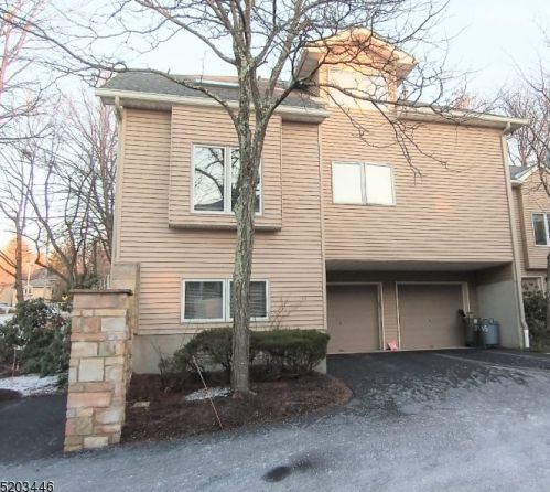 55 Clarken Dr, Town Center NJ  07052-3453 exterior