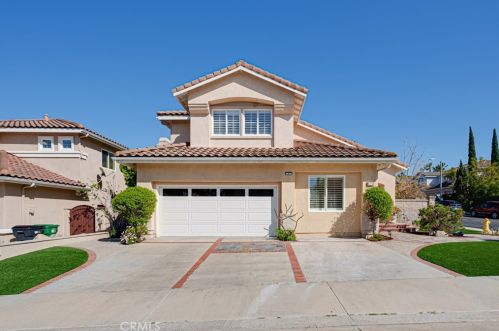 32 Trinity, Irvine CA  92612-3271 exterior