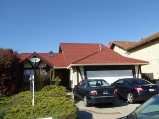 1335 Xavier Ave, Hayward, CA 94545-2039