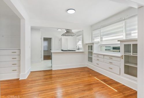 244 Kenwood St, Glendale CA  91206-4209 exterior