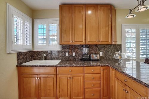 4619 130 St, Hawthorne CA 90250-5146 exterior