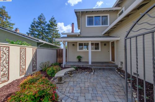 4074 Suffolk Way, Pleasanton, CA 94588-4117