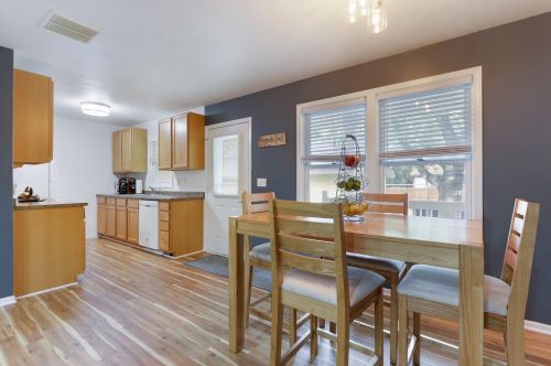 325 Goodrich Ave, Saint Paul MN  55102-2703 exterior