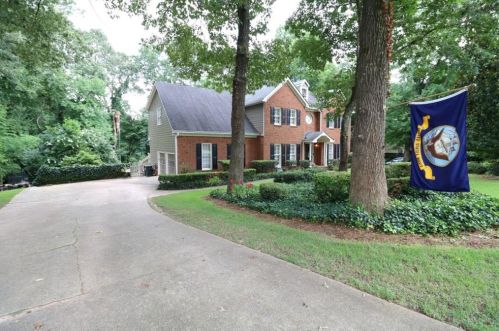 1777 Benningfield Dr, Marietta, GA 30064-4839