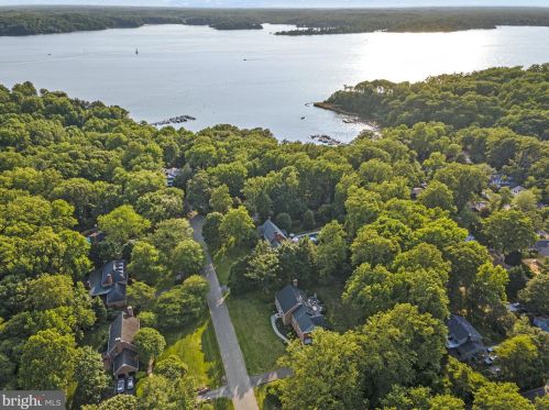 102 Bellehahn Ct, Severna Park MD  21146-4804 exterior