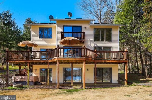 16004 Carrington Ct, Mineral, VA 23117-5012