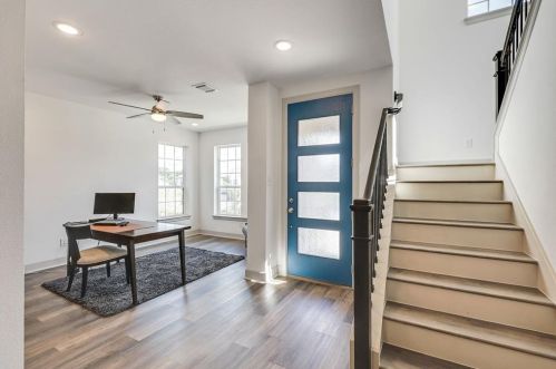 1557 Jackson St, Carrollton TX 75006-6253 exterior