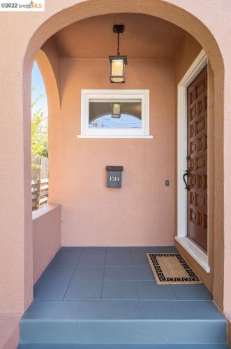 1514 Virginia St, Berkeley, CA 94703-1232