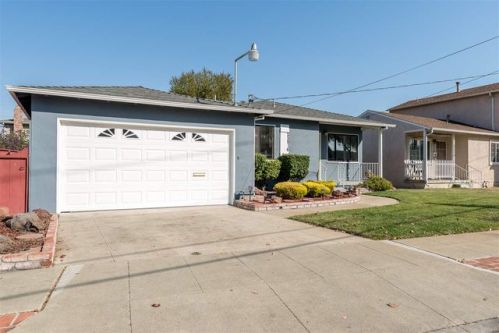 25816 Eldridge Ave, Hayward, CA 94544-2648