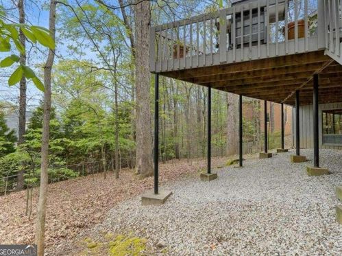 13 Heards Overlook Ct, Atlanta GA  30328-4757 exterior