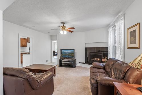 823 Fry St, Saint Paul MN  55104-1123 exterior