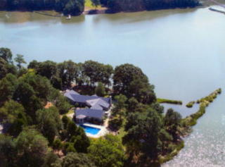 8470 Creek St, Bayford, VA 23354-2243