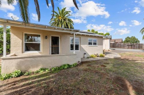 1012 Torole Cir, Vista CA  92084-6308 exterior