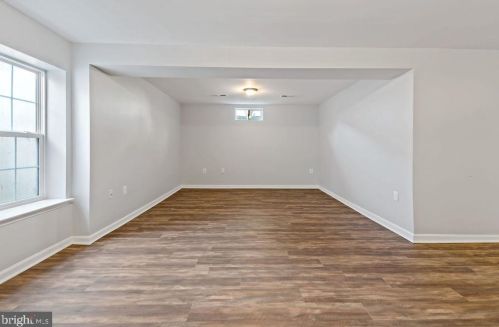 409 Prospect Hl Blvd, Charles Town WV 25414-5497 exterior