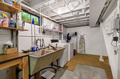 1007 Edgewater Ave, Saint Paul MN  55126-8119 exterior