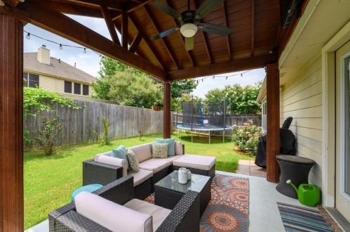 1268 Mountain Air Trl, Fort Worth TX  76131-5445 exterior