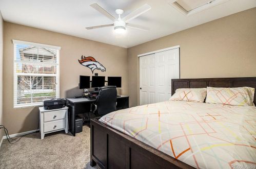 7351 Old Hammer Way, Aurora CO  80016-6115 exterior