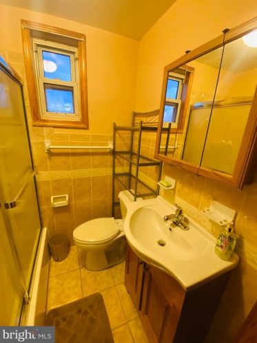 3023 3 St, Philadelphia PA 19133-3228 exterior