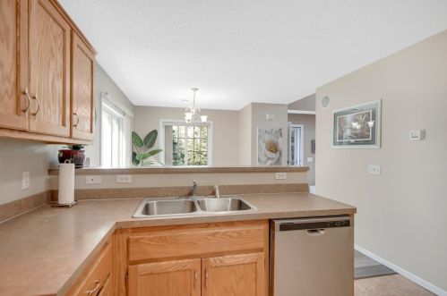 3307 Jansen Way, Saint Paul MN  55127-5125 exterior