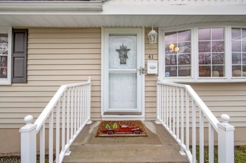 41 Bellevue Ter, Bloomfield, NJ 07003-3043