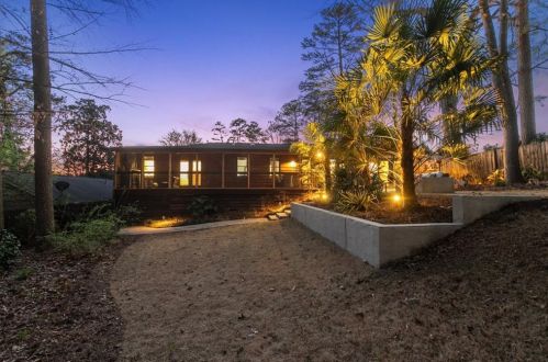 1615 Fama Dr, Atlanta GA  30329-3311 exterior