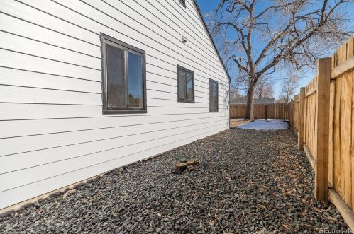 1100 Emporia St, Denver CO  80010-3219 exterior