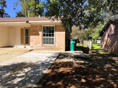 1824 3rd St, Conroe TX  77301-5131 exterior