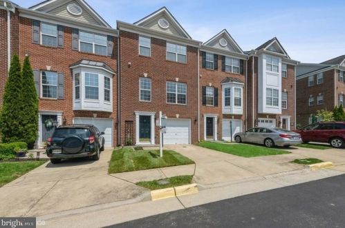 206 Hawks View Sq, Leesburg, VA 20175-4102