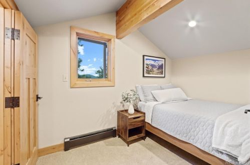 8257 Summit Dr, Morrison CO  80465-2431 exterior