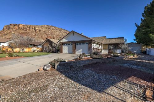 1414 Toltec Cir, Saint George, UT 84790-7748