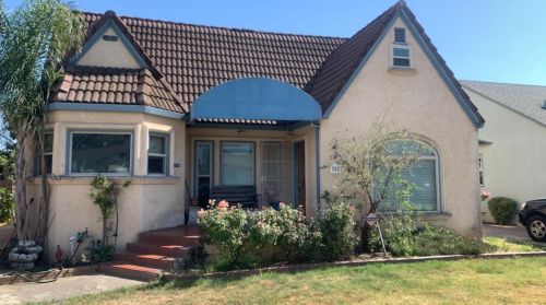 328 Watson St, Lodi, CA 95240-4826