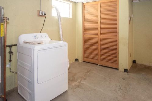 1624 Centerridge Ave, Cincinnati OH 45231-5228 exterior