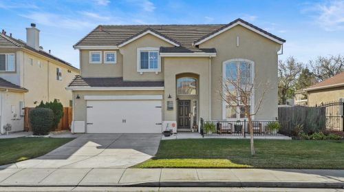 866 Sunnyside Ln, Tracy, CA 95377-8303