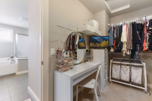 15972 Elmwood Way, Saint Paul MN  55124-4250 exterior