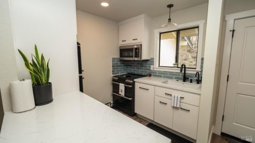 779 Cottage Dr, Fairfield CA  94558-1247 exterior