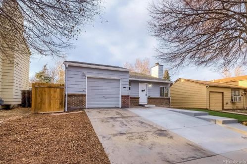 4883 Quintero Cir, Denver CO  80015-1835 exterior