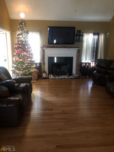 390 Shiver Blvd, Porterdale, GA 30016-1908