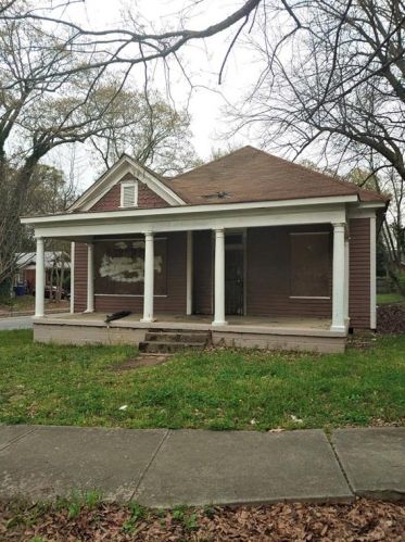 907 Beecher St, Atlanta, GA 30310-2719