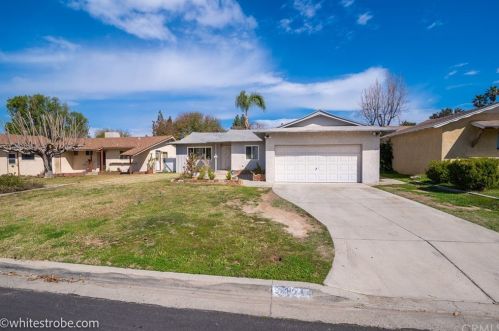 9821 Sharon Ave, Riverside, CA 92503-3102