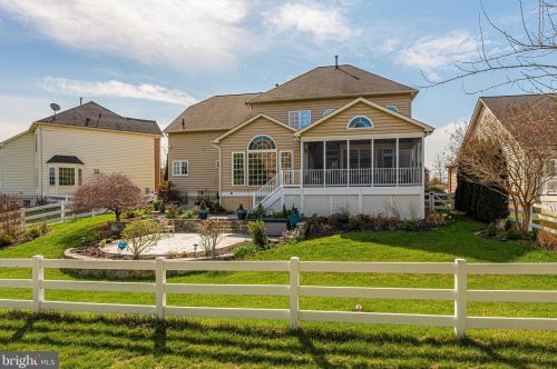 7 Farmstead Pl, Middletown MD  21769-7742 exterior