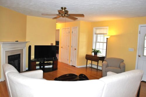 10 Tervo Rd, Rindge, NH 03461-5646