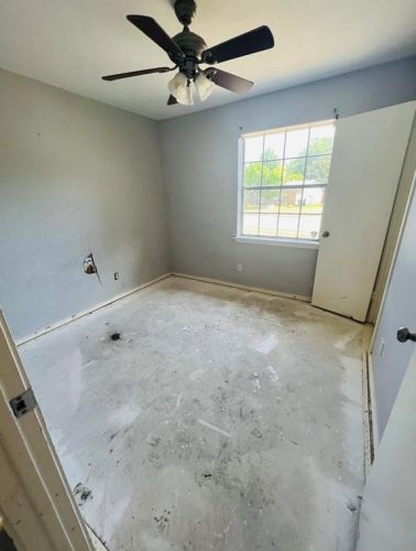 1622 Morrison Dr, Garland TX 75040-5925 exterior