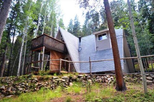 166 Apache Rd, Lakewood, CO 80439