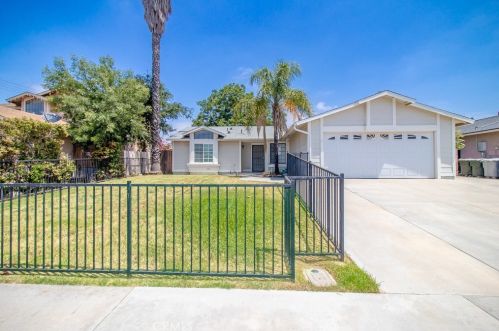 616 Catamaran Way, Perris, CA 92571-3838