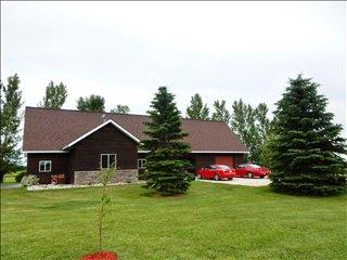 1005 15th St, Thompson, ND 58278-9251